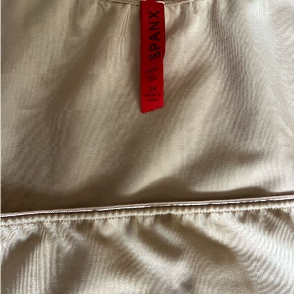 Spanx women’s shapwear - Picture 2 of 5